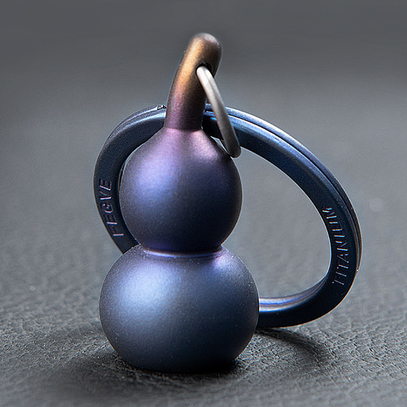 Luxury Titanium Keychain Bag P - Car Accessories Xmas Gifts recension och pris